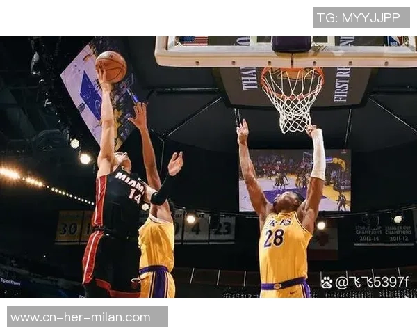 湖人对决热火第二场精彩集锦回顾与赛后分析